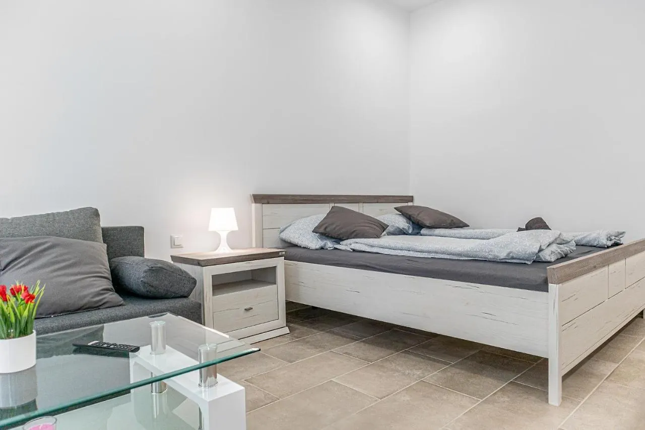 9 Min From City Center - Beautiful Studio Near U1 Reumannplatz Viena Apartamento